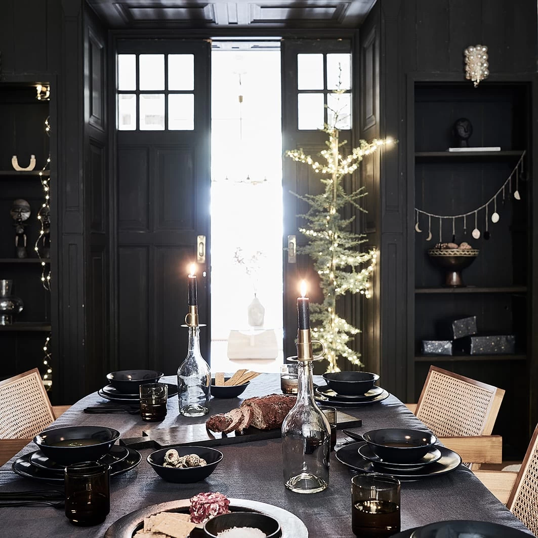 VTwonen Tablet "Tray With Handle" In Schwarz - (L) 62,5 X (B) 15 X (H) 1,5cm 3 VTwonen Tablet "Tray With Handle" In Schwarz - (L) 62,5 X (B) 15 X (H) 1,5cm – Bild 3